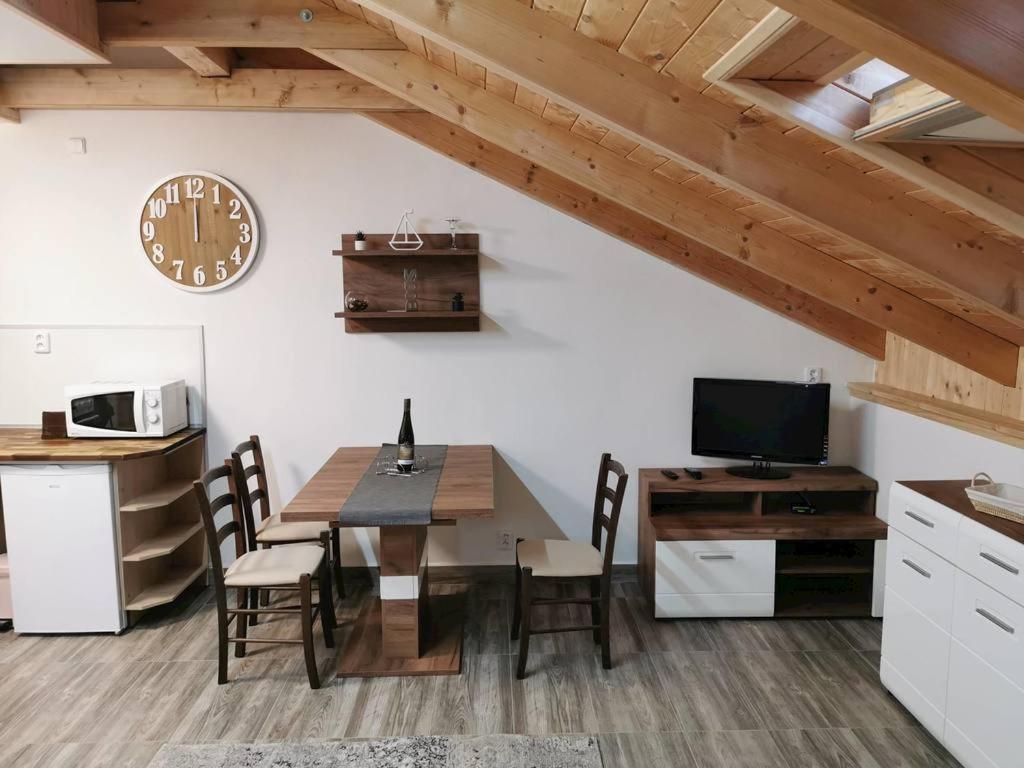 Apartmany Nova Duha Vavrinec エクステリア 写真